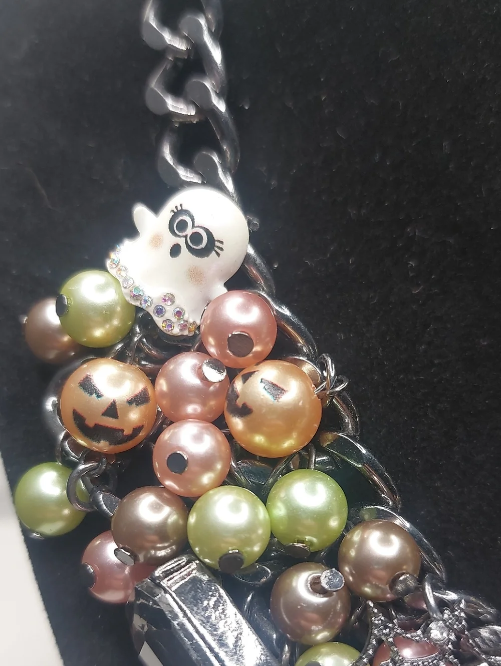 Betsey Johnson Sugar Skull Multi Color Faux Pearl Beads Charms Bib Necklace